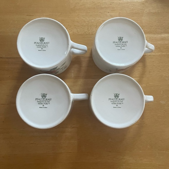 ☕️🌹 Vintage Pfaltzgraff Garden Trellis Cups And Saucers Set ☕️🌹 - Picture 5 of 12